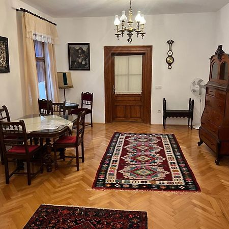 Casa Livia Brasov Apartment Bagian luar foto