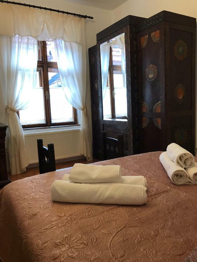 Casa Livia Brasov Apartment Bagian luar foto