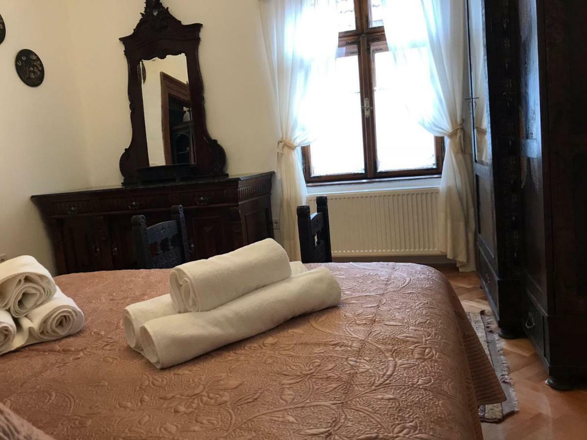 Casa Livia Brasov Apartment Bagian luar foto